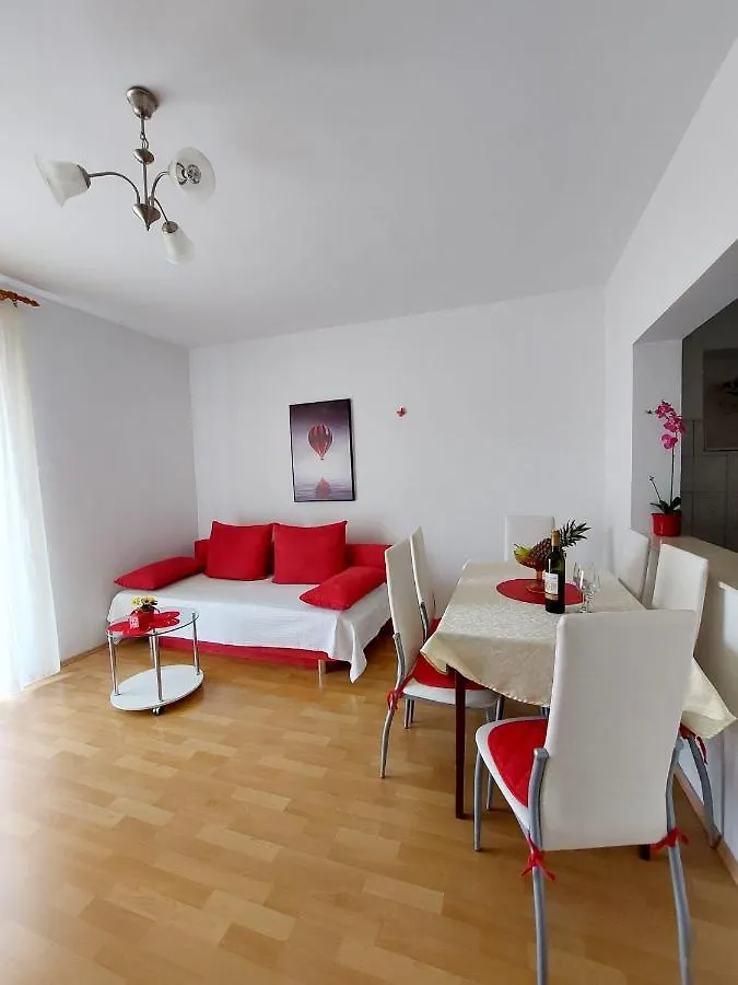 Apartment Jema 特罗吉尔 克罗地亚